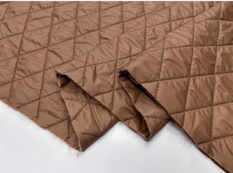 Lätt, icke-skrymmande, vadderat alpackatyg 140 cm 440 gsm, maskintvättbart ullfodertyg för rockar, västar och klädfoder caramel