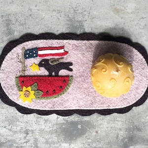 July Simply Scalloped Mat Kit