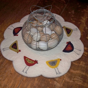Run Chicken Run Table Mat Pattern