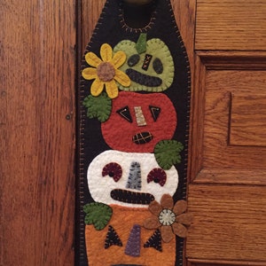 Pumpkin Stack Door Hanger