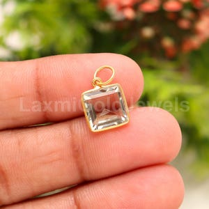 Natural Green Aquamarine Charm, 18k Solid Gold Charm, Green Aquamarine Cut Charm, Gold Charm, Minimalist Charm Pendant, Handmade Gold Charm,