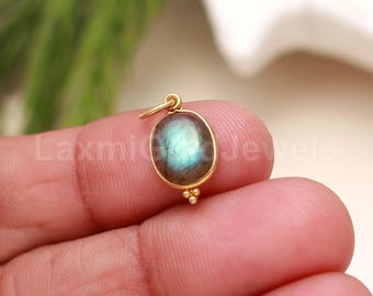 Natural Blue Labradorite Charm, Solid 18K Gold Charm, Solid Gold Charm, Charm Pendant, AA Labradorite Charm, Gold Charm, Handmade Gold Charm