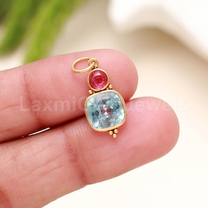 Natural Blue Topaz Charm, Solid 18K Gold Charm, Tourmaline Charm, Solid Gold Charm, Topaz Charm, Gold Charm, Handmade Charm, Charm Pendant,