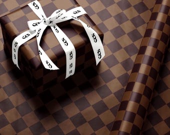 Retro Brown Checkerboard Gift Wrapping Paper: Birthday, Holiday Wrap