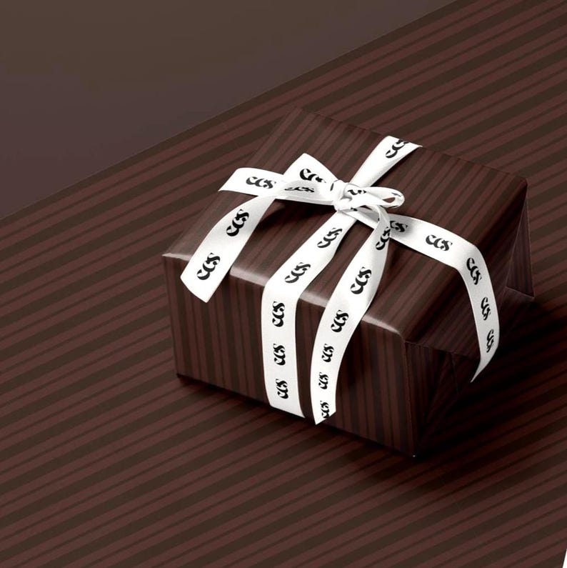 Brown striped wrapping sheet with earthy tones, suitable for Thanksgiving, Christmas, and birthdays.