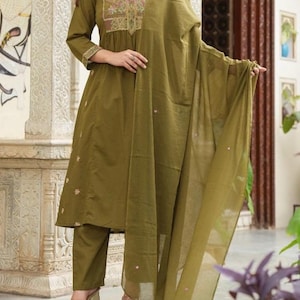 Green Cotton Anarkali Kurti Set: Embroidered Indian Suit with Dupatta