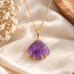 Amethyst Seashell Prong Necklace - Hand Carving Gemstone Gold Plated Shell Charm Necklace, Gift For Her