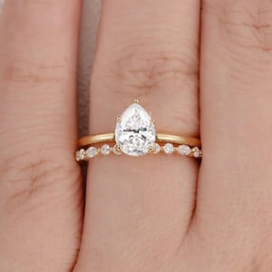 Handcrafted Pear Cut Moissanite Vintage Bridal Ring Set: 10K Gold Matching Bands