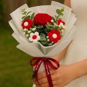Eternal Crochet Flower Bouquet – Knitted Rose Arrangement for Home Decor, Bridal Shower, or Wedding Centerpiece – Handmade Floral Gift