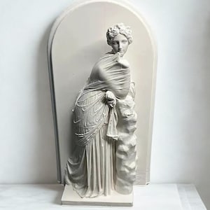 Louvre Goddess Plaster Statue | Gypsum Sculpture Home Art Decor