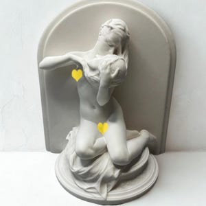 André Chénier Plaster Statue | Minimalist Art Bust for Desk, Decor & Study