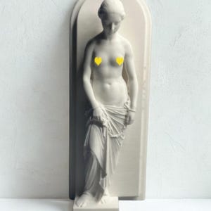 Slave Girl Plaster Statue | Museum Replica Sculpture Home Decor & Gift