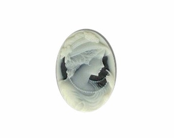 1920's flapper 25x18 resin cameo Black cream cabochon  Woman with Pearls jewelry findings cameo jewelry supply 28a