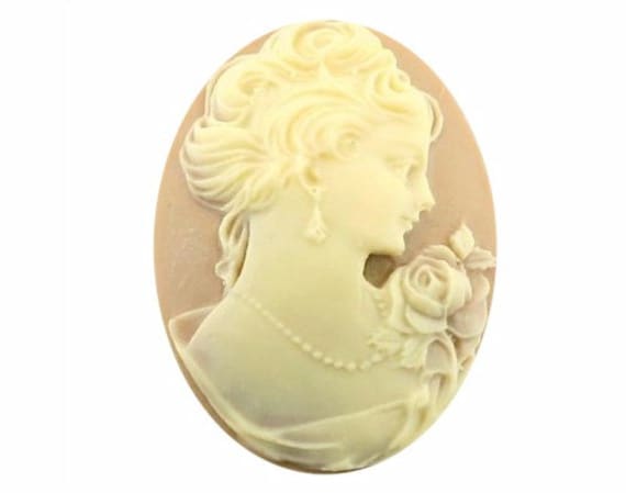 40x30mm Tan and cream Woman with Short Hair Resin Cameo 850x cabochon resin cameo victorian style