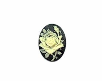 Cabochon Black and cream Rose Resin Cameo 25x18 jewelry findings gothic rose 632r