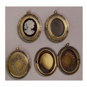 1pc 18x13 cameo locket cabochon locket 18x13mm Insert perfume locket scent locket picture locket solid perfume pendant 413x