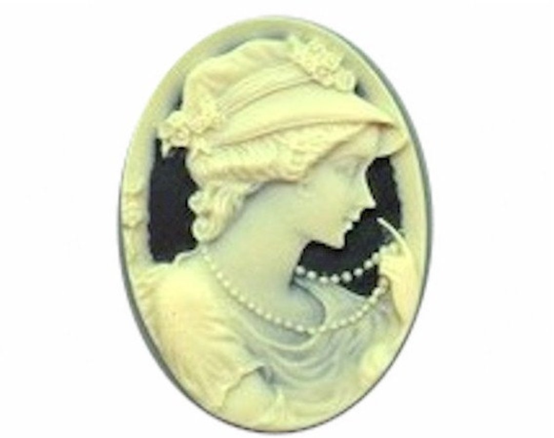 Cameo 40x30mm over 100 Designs Cabochon Loose Cabachon Resin Plastic