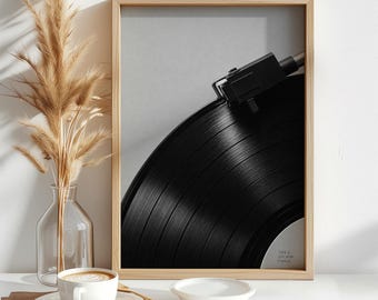 Svartvit väggkonst med vinylskiva, minimalistiskt fotografi med retromusik