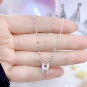 Collar con inicial minimalista, collar con letra, collar con inicial personalizado, regalo para dama de honor, regalo para ella