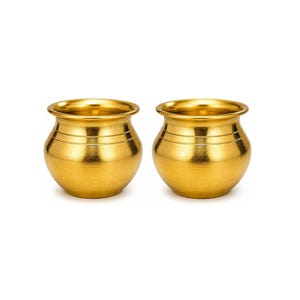 Set med 2 Pooja Lota Mini Kalash i mässing, liten Puja-vattenkanna för hinduisk dyrkan, tempel, hemaltare, Abhishek, Diwali, Navratri, bröllopsritualer