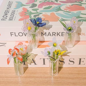 Glass Birth Month Flower, Birth Flower Gift, Glass Flower Bouquet, Personalized Gifts, Birthday Gift, Home decor, Gift For Her