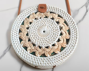 Round Rattan Bag Vintage Bali Inspired Design, Rattan Bag, Boho Bag, Bali Rattan Bag, Etnic Bag, Bohemian Bag, Wooden Bag