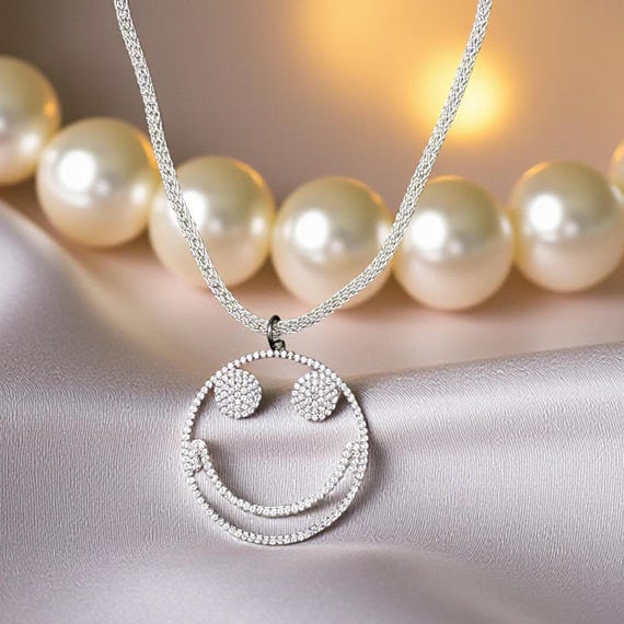 アクセサリー smile Smiley Face Pendant | Handmade Spiritual Smiley Necklace |pave Set