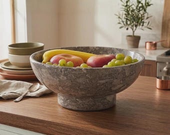 Handgeschnitzte Marmor-Schale auf Fuß, 10 Zoll Obstschale aus Stein, Moderne Organische Wohndekoration