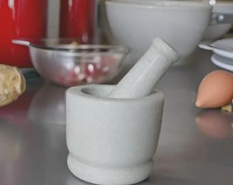White Marble Mortar and Pestle Set, 4x4 Inch Spice Grinder, Kitchen Apothecary Tool