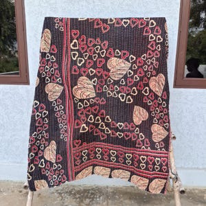 Handmade Kantha Quilt Bedspread, Reversible Cotton Blanket, Vintage Indian Patchwork Throw, Boho Home Decor 55x85