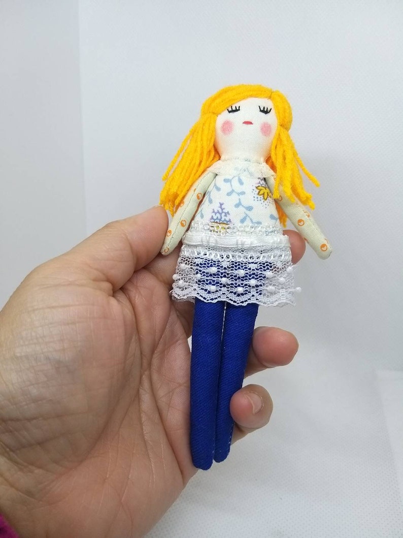 Zoie doll 13 cm doll, small doll, cloth doll, play doll, mini doll image 7