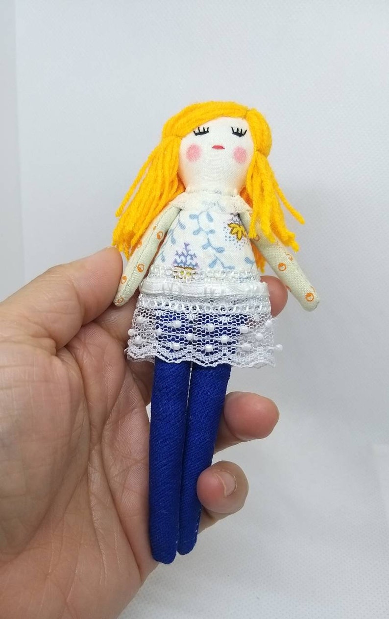 Zoie doll 13 cm doll, small doll, cloth doll, play doll, mini doll image 2