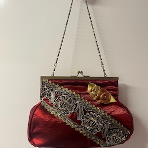 Vintage Red Satin Evening Bag | 1950s-60s Kiss Lock Clutch with Lace & Floral Detail | Retro Formal Handbag with Chain Strap