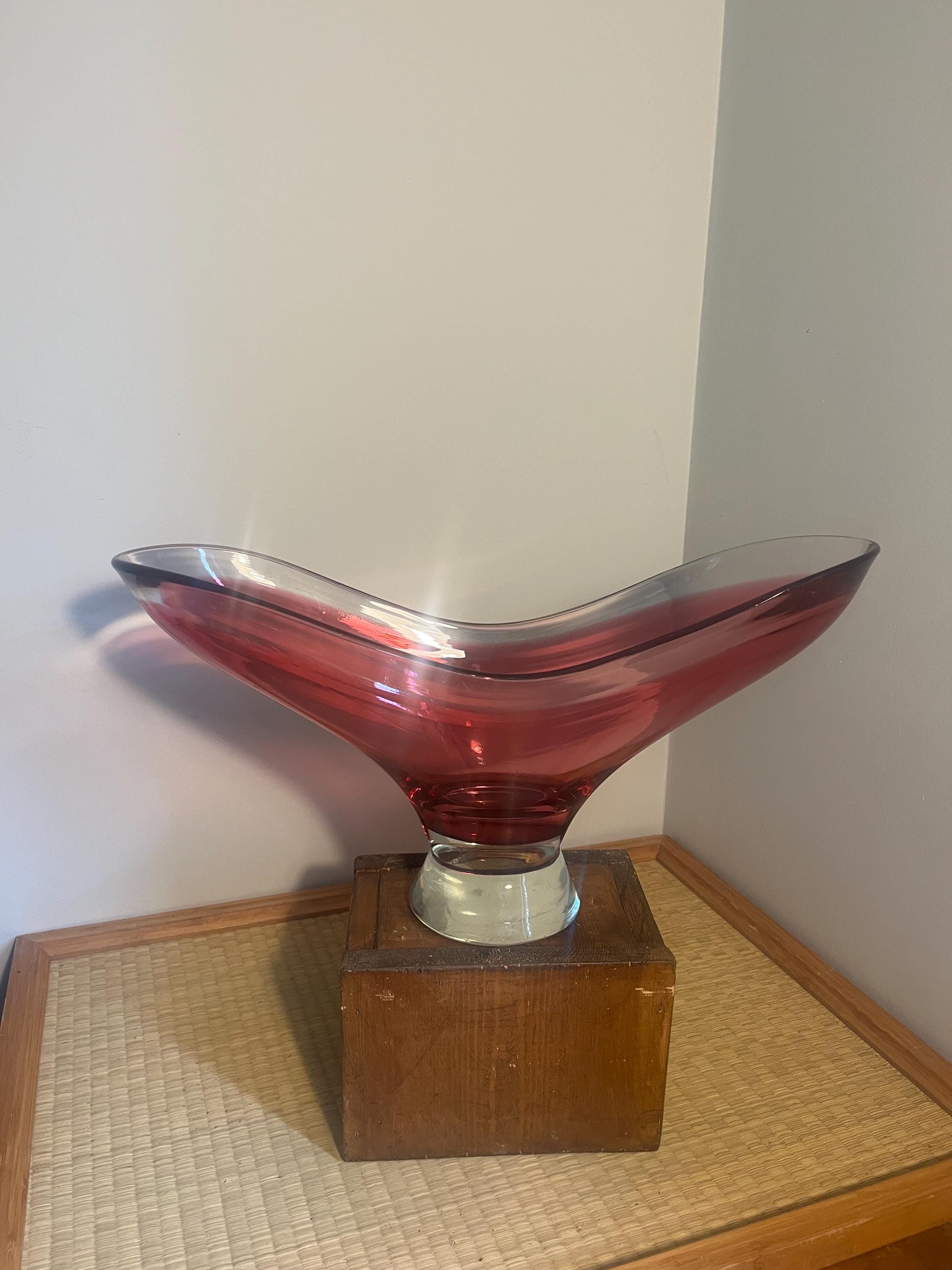 工芸品 Swedish Flygsfors art glass Coquille Flygsfors Coquille Cobalt Blue Cased Blown Art Glass Bowl