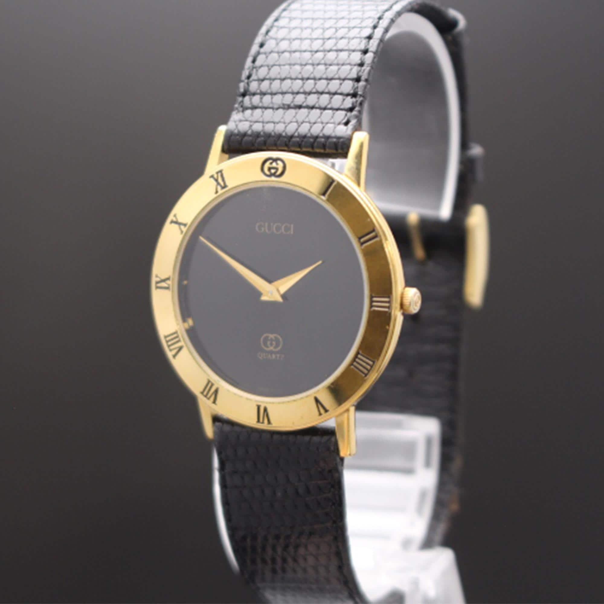 Vintage Gold Gucci 3001M Wristwatch Featuring Engraved Roman Numeral Bezel Gucci 3001M Watch Men 33mm Champagne Dial Gold plated Round  main image 4