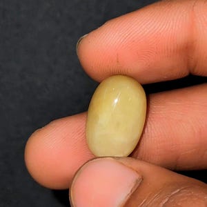 23 ct Natural Oval Ruby Gemstone - Vibrant Pinkish Red, Loose Ruby