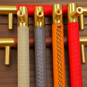 Messing leren kast trekt lade trekt knoppen, leren kast trekt, messing handgrepen, dressoir knoppen, gouden ladehandgreep - garderobeknop