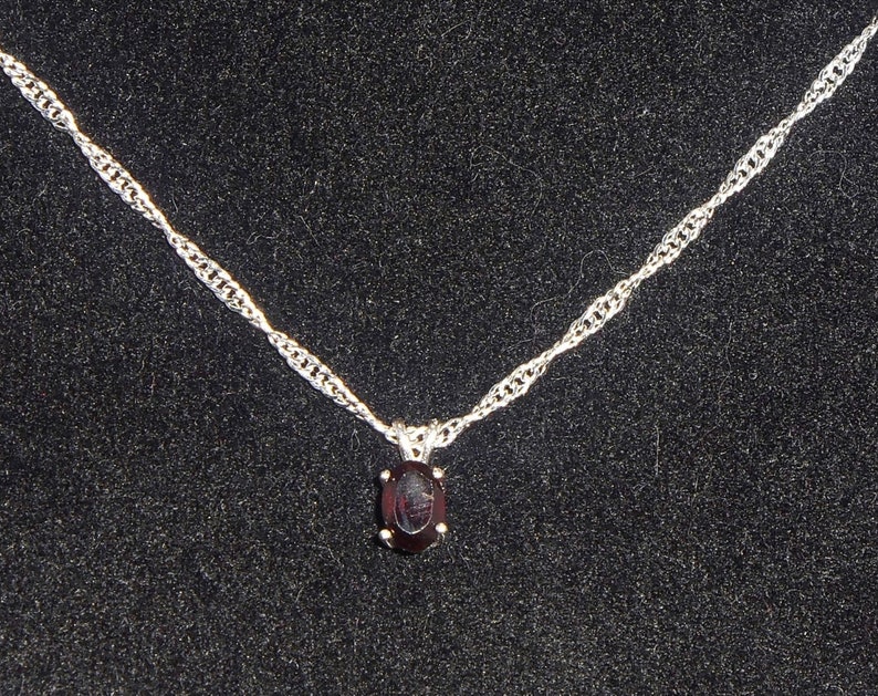 22in .925 Sterling silver 1.7mm Twist Chain Oval cut 6mm X 4mm Sterling Silver setting Natural Garnet .60 Ct