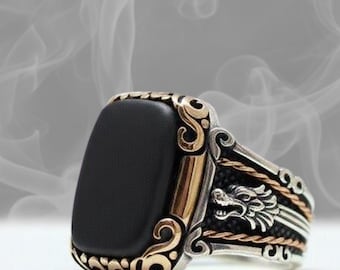 Men’s Black Onyx Wolf Ring, Vintage Gothic Signet Ring, Bold Warrior Statement Ring, 925 Sterling Silver Gold Plated Gift for Him