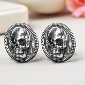 Tag der Toten Manschettenknöpfe Silber Geschenke für ihn Manschettenknöpfe Herrengeschenk, Sterling Silber Schädel Manschettenknöpfe mit schwarzem Diamant Gothic Luxus Herren