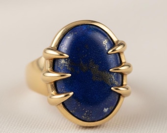 Men's Natural Lapis Lazuli Statement Ring, Bold Blue Gemstone Ring for Women, Boho Vintage Style Claw Setting Ring, Healing Crystal Jewelry