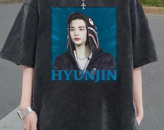 Vintage 90s Hyunjin Stray Kids T-Shirt, Unisex Comfort Colors Tee