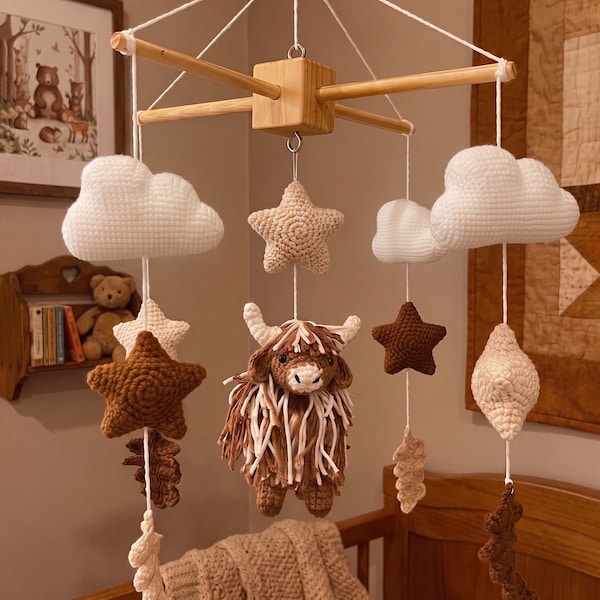 Crocheted Highland Cattle Baby Mobile, Boho Farm Nursery Decor, Highland Cow Baby Mobile Crochet, Handmade Neutral Nursery Decor