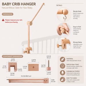 Op de afbeelding: Een babybedhanger van natuurlijk beukenhout met een verstelbare schroefklem, een inklapbaar armontwerp en een metalen haak. Het product bevat gedetailleerde afmetingen van de onderdelen in inches en centimeters voor een stevige constructie.