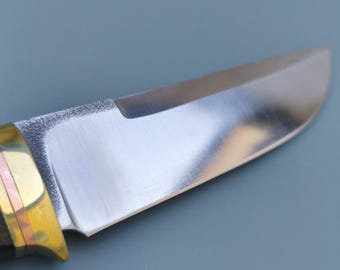 Cuchillo de caza N690 Böhler de acero / 60 HRC / Mango de madera de arce / Cuchillo artesanal para exteriores / Funda de cuero