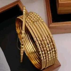 Golden Bangles/Indian Gold Plated Bangles/Indian Wedding Jewellery/Gift for Mom/Daily Wear Kada Bangles/Bracelet Bangle/Designer Jewellery