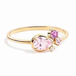 Anillo con racimo de turmalina rosa y rubí, anillo minimalista de oro macizo de 14 quilates, delicado anillo de diamantes con piedras preciosas rosas, anillo apilable delicado para uso diario.