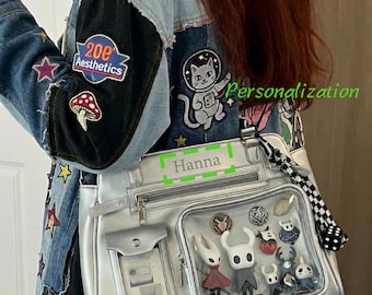 Benutzerdefinierte Ita Tasche, Silber Y2K Motorrad Ita Schultertasche Rucksack, klare Fenster Pin Display Tasche, Anime Geschenk für Mädchen, Kpop Fan Messenger Bag
