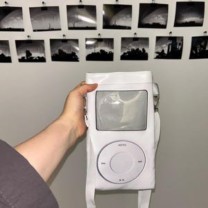 Bolso Ita inspirado en iPod, bolso bandolera retro para exhibir pines, bolso pequeño estilo anime Ita, bolso de hombro Kawaii único, regalo Y2K