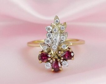 Clusterring dames bloemen robijn en diamanten 14 kt verguld zilveren gelegenheidssieraden